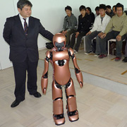 андроид-учителя из Японии